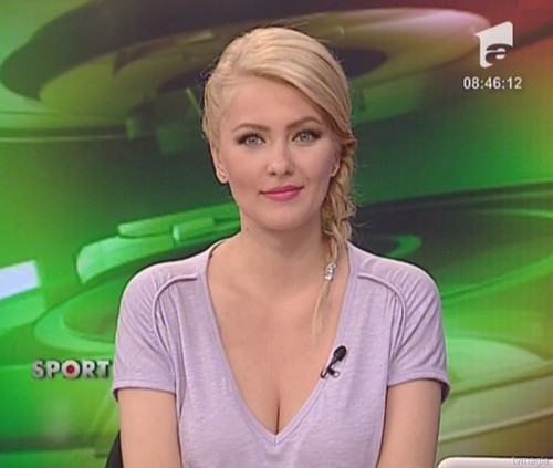  Cristina Maria Dochianu pretty hot presenter romanian news women