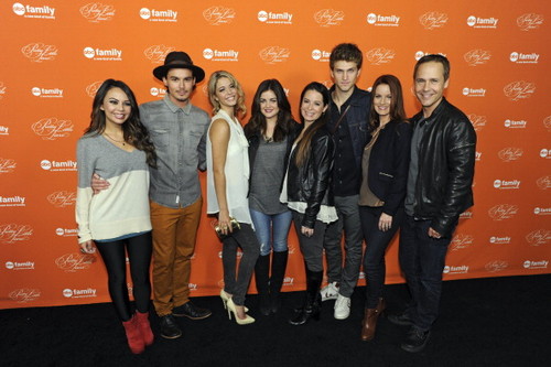  hulst, holly - Pretty Little Liars Special Halloween Episode Screening - October 16, 2012