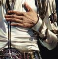 Michaels magical hands ♥ - michael-jackson photo