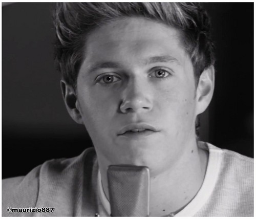  Niall.Videos Little Things, 2012