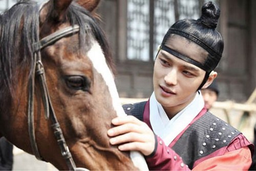  Kim Jaejoong with horse Dr Jin Still