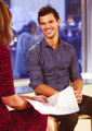 Taylor at The Today Show - taylor-lautner fan art