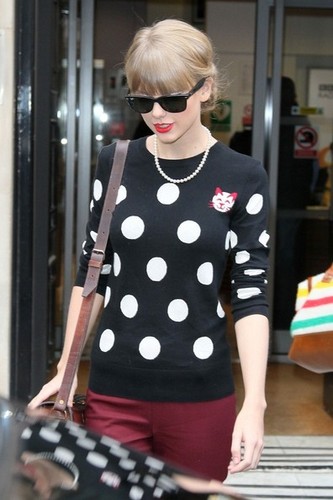  Taylor in London