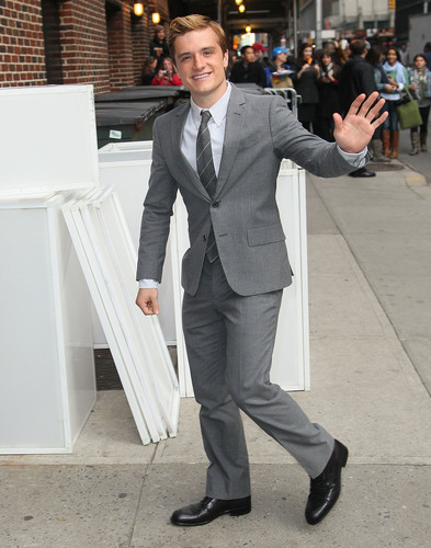  Josh visits "Late mostra With David Letterman