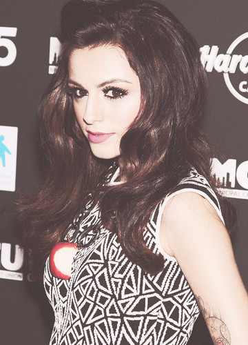  Cher <3