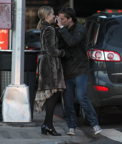  Dianna Agron & Christian Cooke Holding Hands In NYC - November 14, 2012