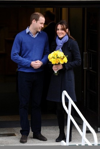  Kate Middleton Leaves the Hospital