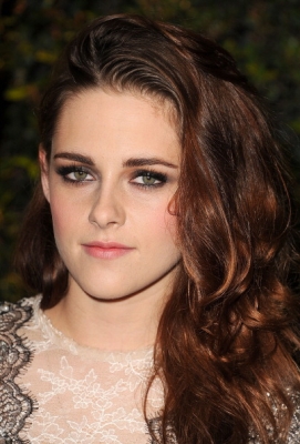  Kristen at the Academy Of Motion Pictures Arts And Sciences' Governors Awards {01/12/12}.