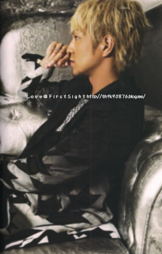 [SCANS] AAA 6th Anniversary Pamphlet
