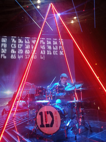 Josh Playing Drums (DrummerBoy) "Perfect In Every Way" :) 100% Real ♥ 