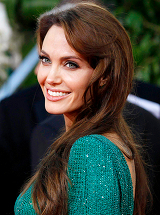  Angelina Jolie