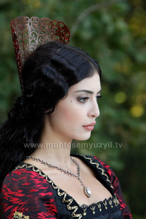 Princess-Isabella-Fortuna-muhtesem-yuzyil-magnificent-century-33133972-480-720.jpg