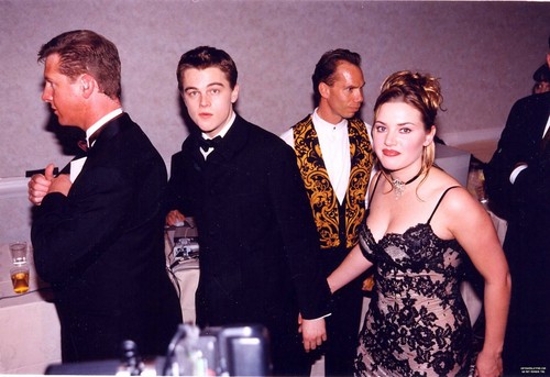  타이타닉 cast at the Golden Globes