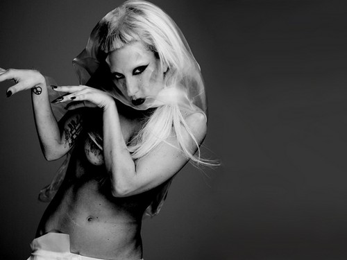  Gaga by Mariano Vivanco