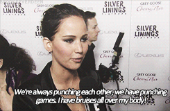  Jennifer Lawrence about Josh Hutcherson and Sam Claflin