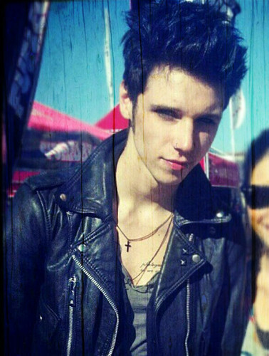  <3<3<3<3<3Andy<3<3<3<<3<3