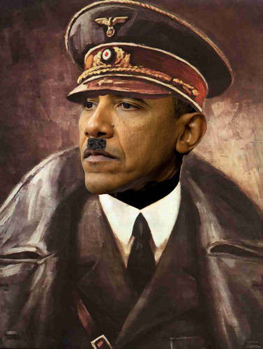  Hitler Obama 2