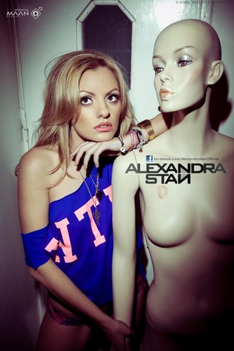 Alexandra Stan (Romanian Singer)