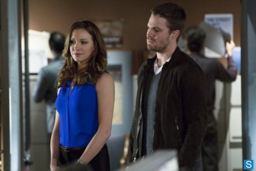 Arrow - Episode 1.13 - Betrayal - Promotional Photos 