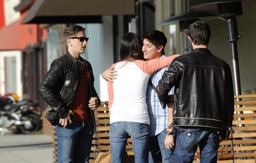  January 30 – Having Launch with her Brother and mga kaibigan in Hollywood, California