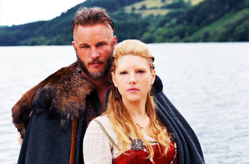  Ragnar & Lagertha
