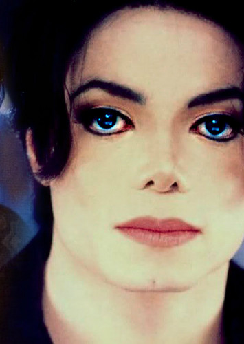  michael with blue eyes.he's still soo beautiful