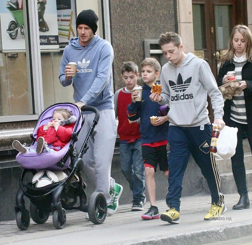  Feb. 18th - London - David and kids out in West London