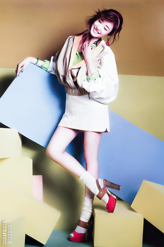  "Tiffany" @ Vogue Girl Korea