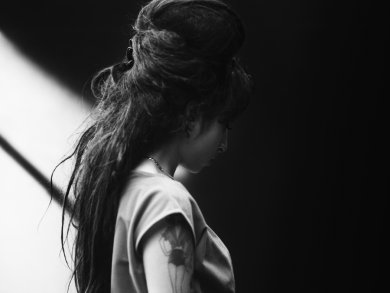  Amy Winehouse Remembered 의해 Ex Dior Homme Designer Hedi Slimane