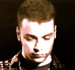 Muse GIFs :D <3.