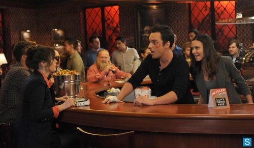  New Girl - Episode 2.19 - Guys Night - Promotional 사진