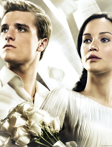  Peeta & Katniss-Catching feu