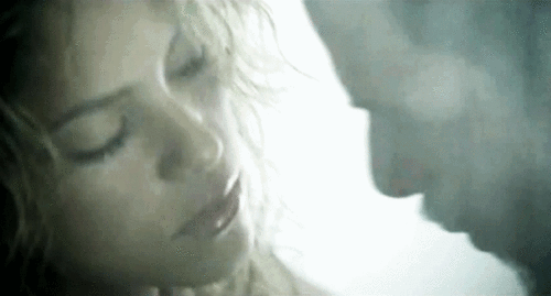  シャキーラ in ‘La Tortura’ 音楽 video