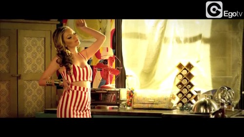  Alexandra Stan- limonade {Music Video}