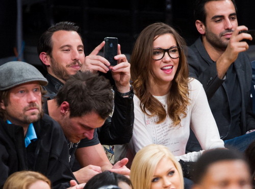Celebrities At The Lakers Game - Katie Cassidy (March 8)