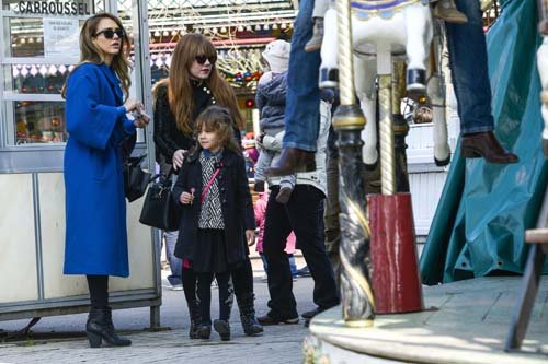 Jessica & Honor out in Paris