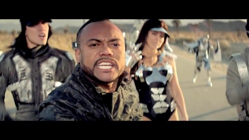  Black Eyed Peas - Imma Be Rocking That Body {Music Video}