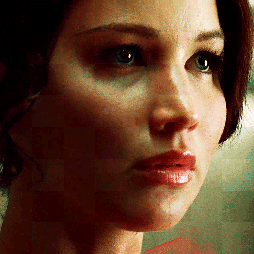  Katniss <3