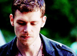 Klaus Mikaelson and his cute facial expressions 