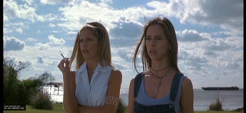  Sarah Michelle Gellar in ''I Know What आप Did Last Summer'' (1997)