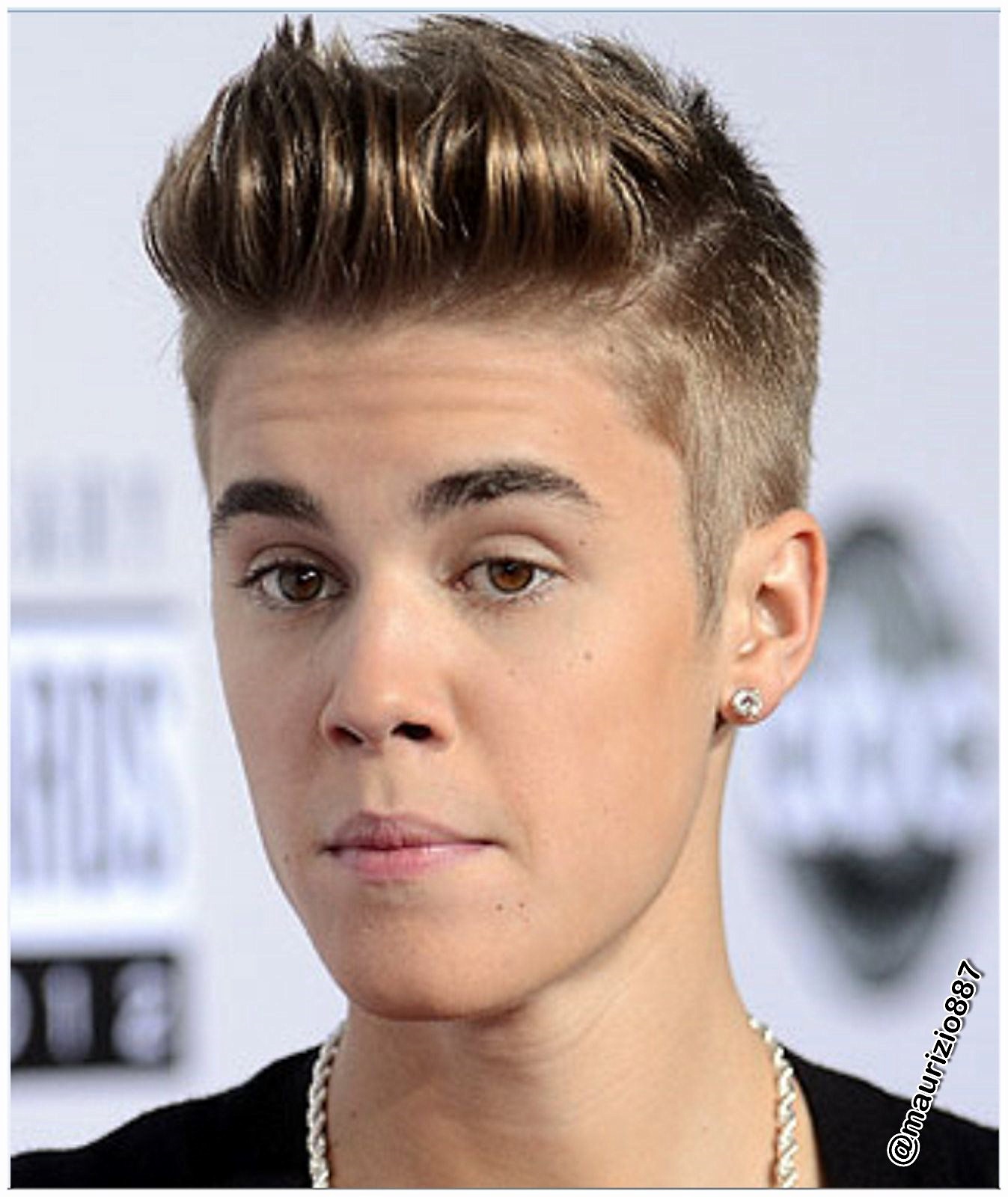 Justin Bieber New Haircut the way to