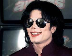 Michael-Jackson-i-love-the-1990s-34018378-300-232.jpg