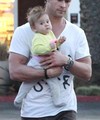 Chris Hemsworth & Family  - chris-hemsworth photo