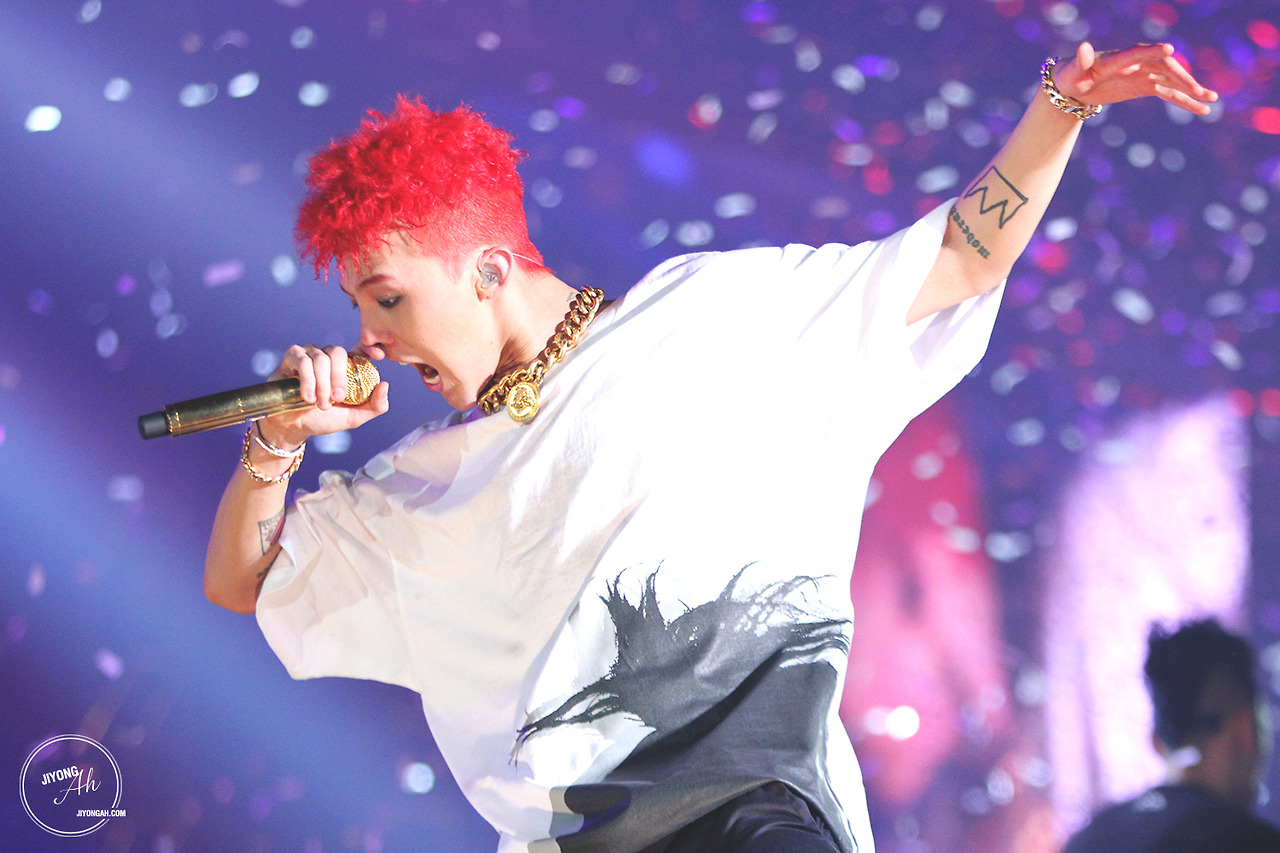Day 1: 2013 1st WORLD TOUR G-DRAGON [ONE OF A KIND] Concert in