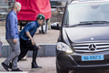 [April 14] Leaving the ‘Hermitage Museum’ and getting into his car in Amsterdam + Selfie - beliebers photo