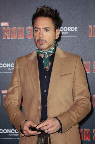  'Iron Man 3' picha Call