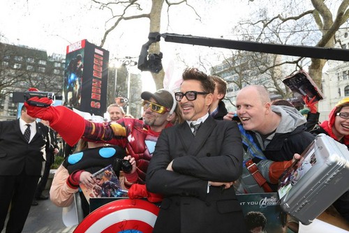  Arrivals at the 'Iron Man 3' Screening in Luân Đôn