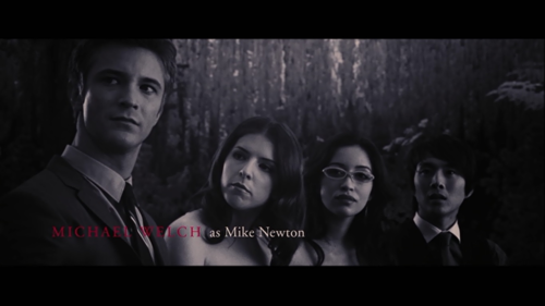 BD 2 end credit:Michael Welch(Mike Newton)