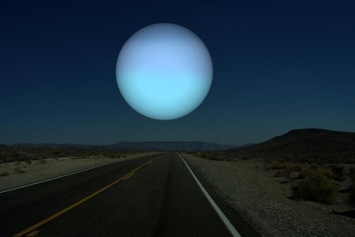 How the sky would look if the planets were as close as the moon - Uranus