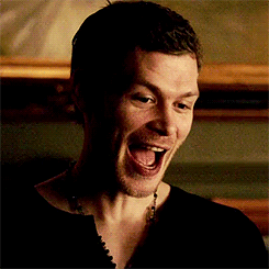  They way he smiles and laughs around Caroline #juststop